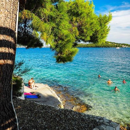 Salve Croatia Mobile Homes In Amadria Park Trogir Seget Vranjica Exterior foto