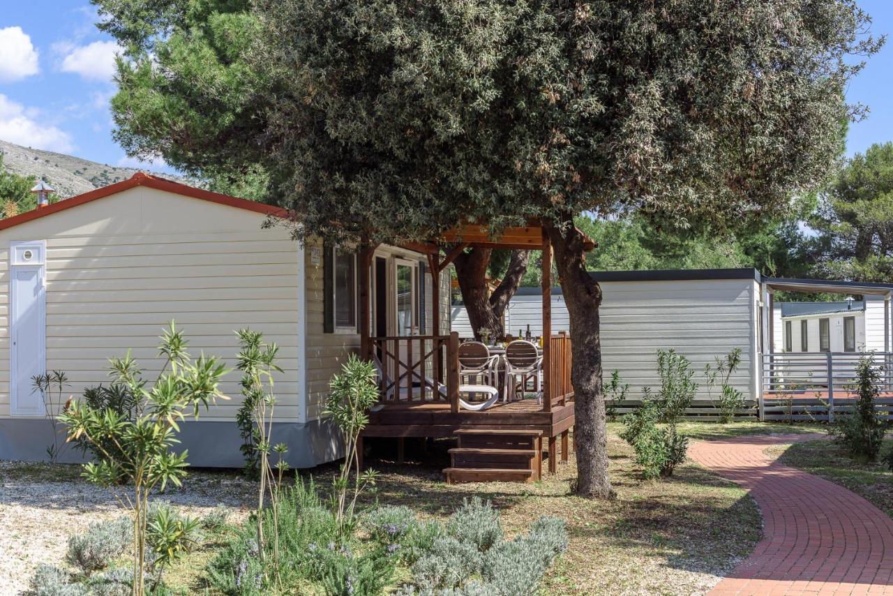 Salve Croatia Mobile Homes In Amadria Park Trogir Seget Vranjica Exterior foto