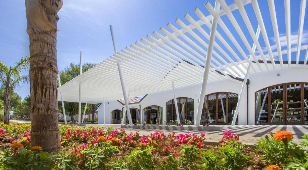Salve Croatia Mobile Homes In Amadria Park Trogir Seget Vranjica Exterior foto