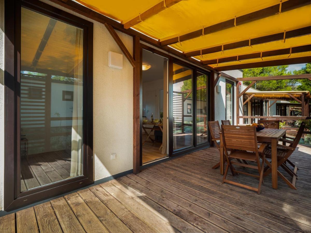 Salve Croatia Mobile Homes In Amadria Park Trogir Seget Vranjica Exterior foto